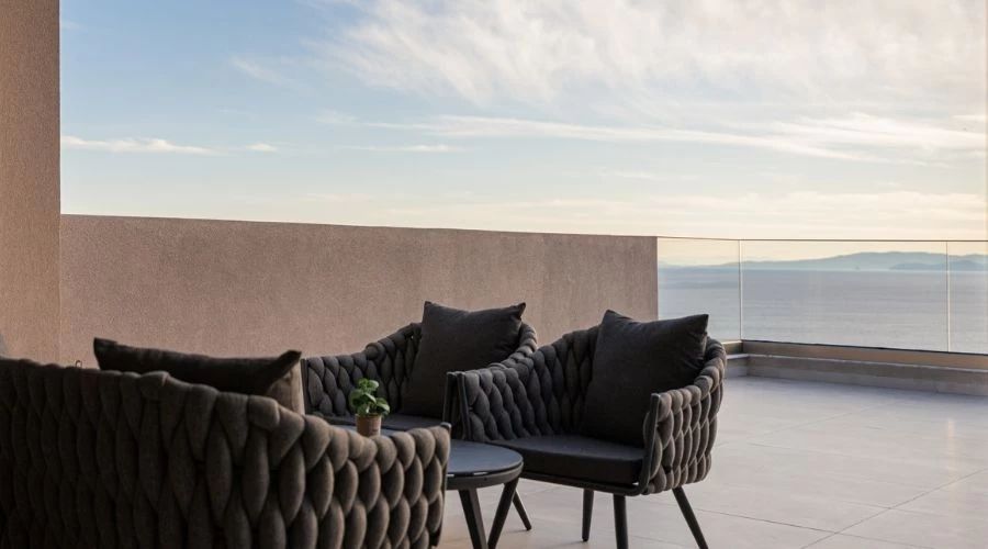 Winter Escape on the Athens Riviera